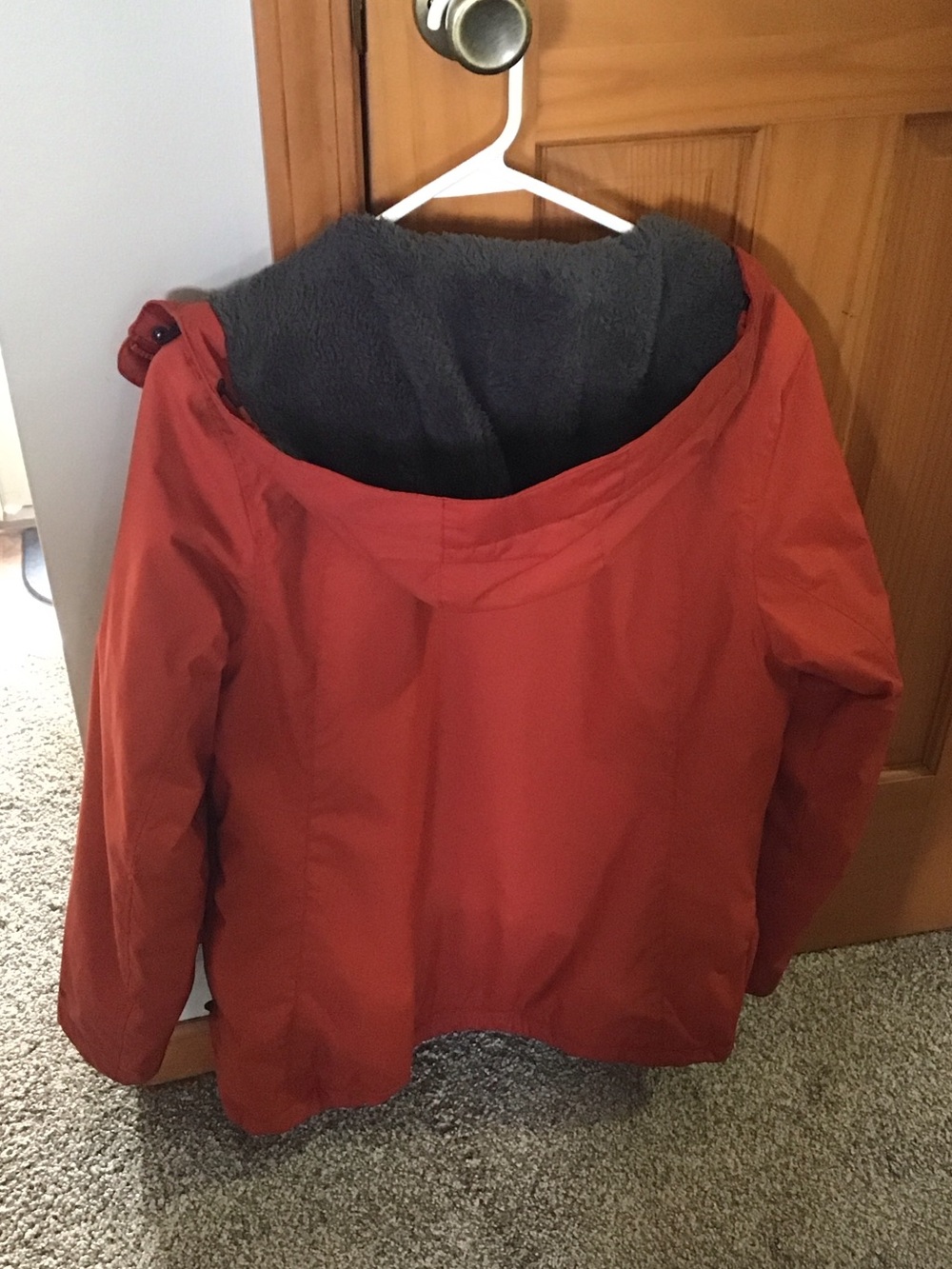 PRICE⬇️L.L. Bean Women’s Rust Orange Iconic Hooded Coat - Picture 2 of 2